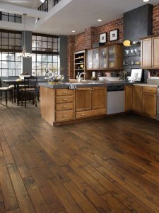 HARDWOOD - Gold Rush Walnut 940 Klondike Walnut