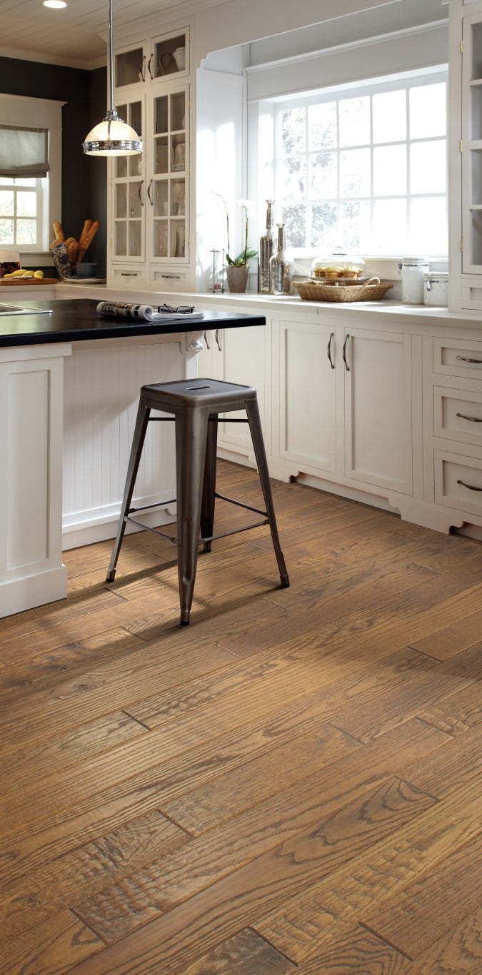 RESILIENT VINYL - Aviator Plank 231 Atmosphere