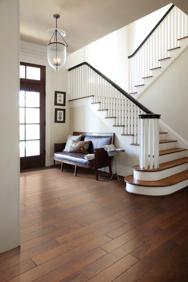 HARDWOOD - Lowe's Samara 323 Sangria