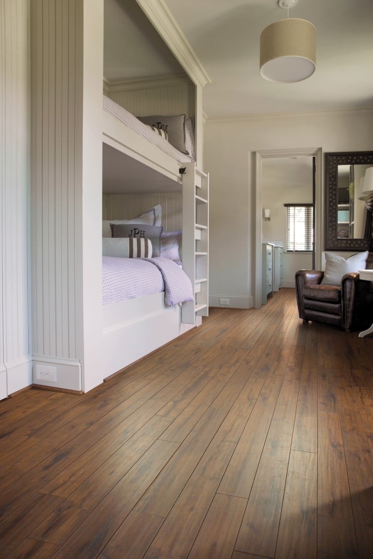 Wood vinyl plank flooring in Bolingbrook, IL